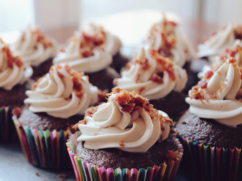 cupcakes-dessert-frosting-690040 cupcakes-dessert-frosting-690040